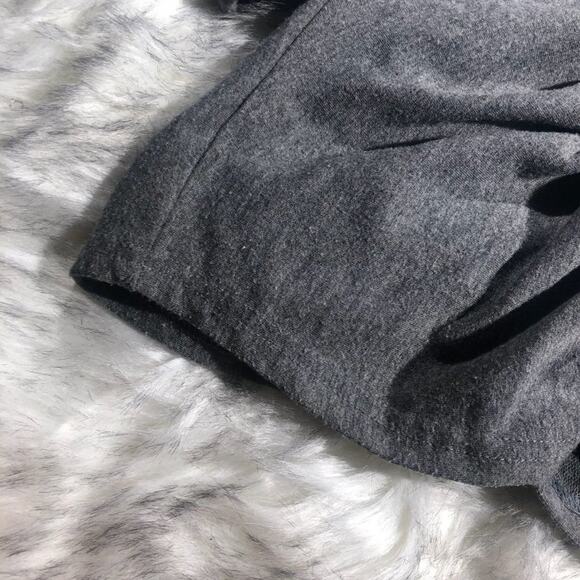 Neesha | gray fitted athleisure jacket size small - Picture 7 of 7